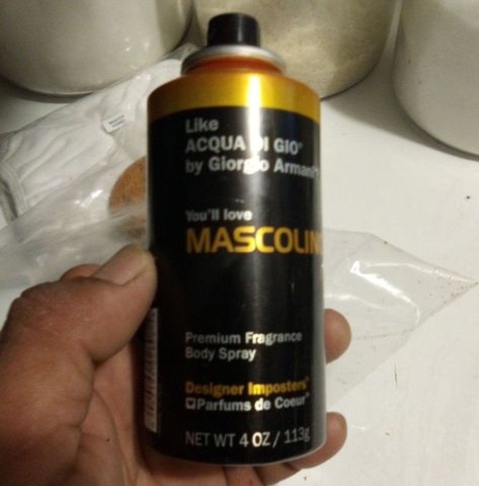 Meet your Posher, Javier